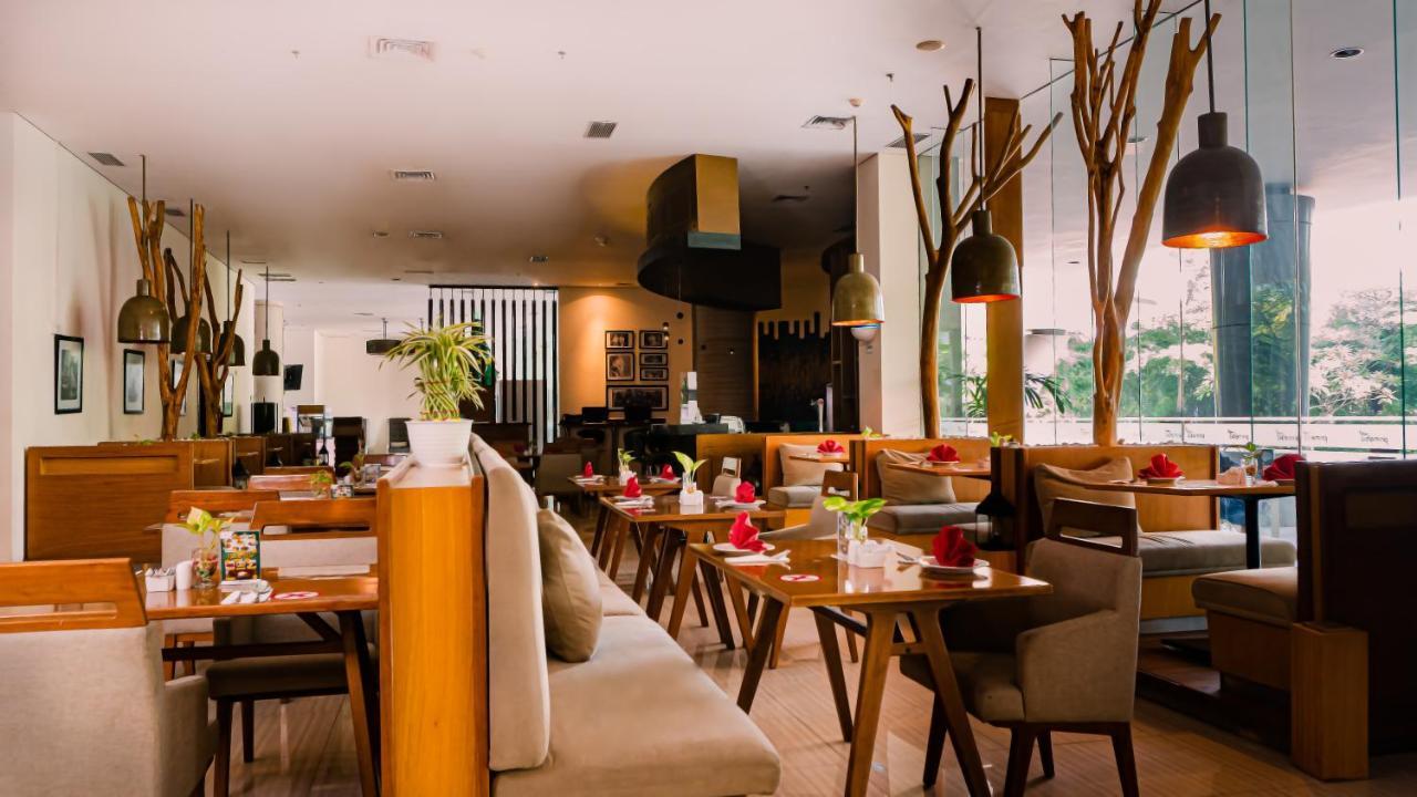 Primebiz Cikarang Hotel Exterior photo